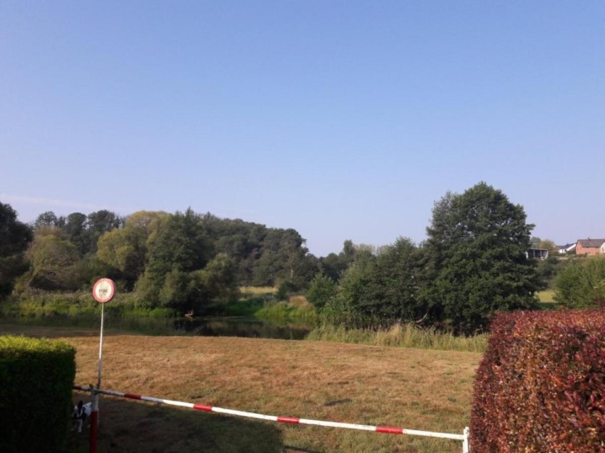 Chalet Nutons Somme-Leuze Zewnętrze zdjęcie